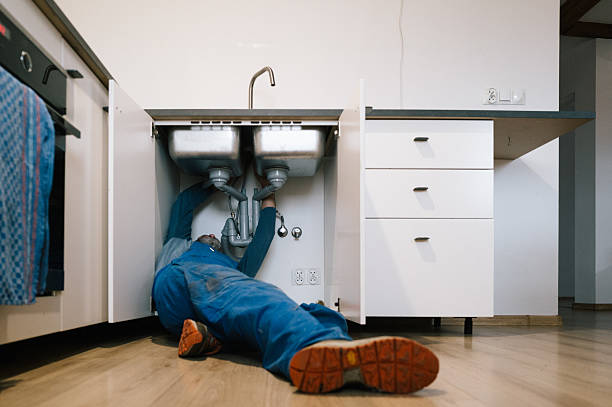 Professional Drain Cleaning technician working in Gresham, SC